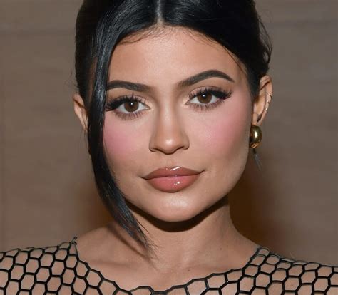 Kylie Jenner Wiki And Bio Net Worth Age And Other Information