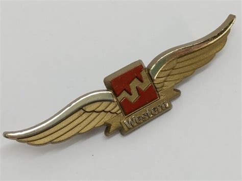Collectible Western Airlines Junior Pilot Wings Pin Lapel Child Rf994