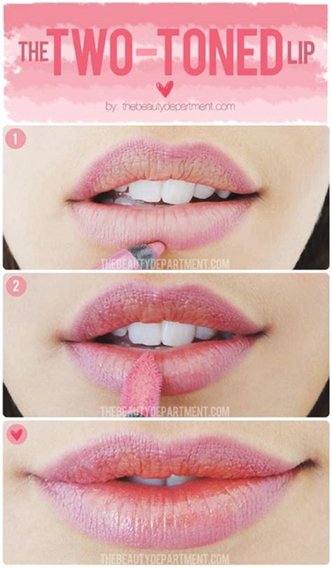 Applying mascara last will make sure that the combination of your eyeliner and mascara isn't too dark. 10 Best Lipstick Tutorials for Beginners: Step by Step