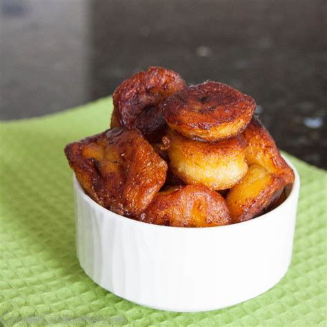 Made from a basic choux pastry of butter, water, flour, and eggs, it is the steam that is created within the churro strip as it is frying that makes it puff up. Cuban Sweet Plantains (Maduros) - Goodie Godmother - A ...