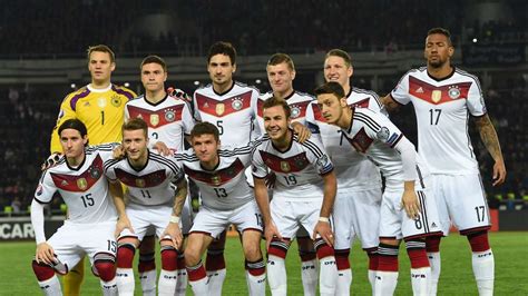 Southgate schwört england auf halbfinale gegen dänemark ein: Deutschland - Niederlande: Länderspiel heute live im Free ...