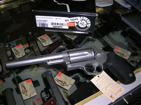 Taurus Judge 6 12 45 Colt410 Ga Stainless Re For Sale