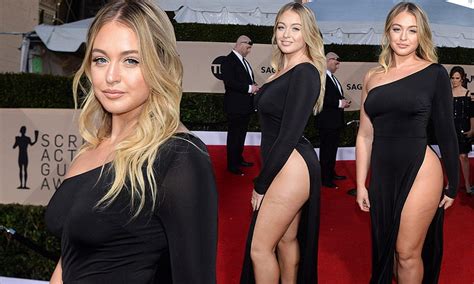 Iskra Lawrence Slips Into Black Gown At The Sag Awards Hd Wallpaper