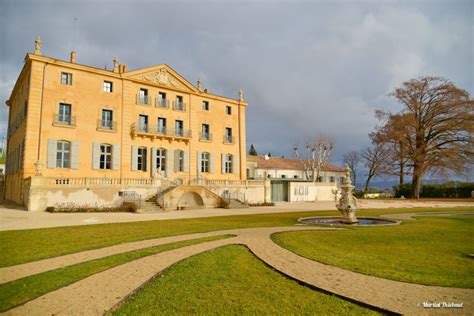 Château de Fonscolombe, Le PuySainteRéparade Hôtel