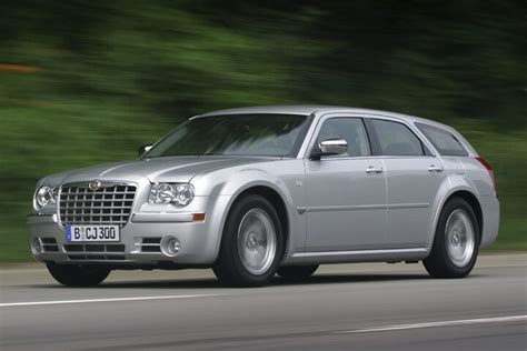 Chrysler 300c Touring Hemi 61 V8 Srt8 Prijs En Specificaties