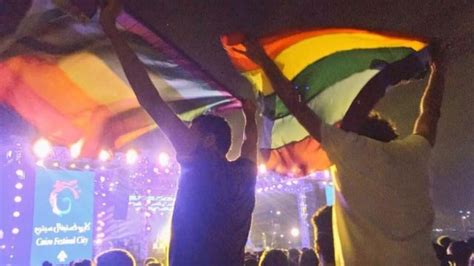 الغارديان المثليون في مصر يعيشون في خوف بعد اعتقال العشرات Bbc News عربي