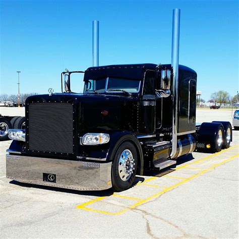 Custom peterbilt 389 flat top sleeper 63 skin for modified peterbilt 389 by viper2 or other 389's. Semitrckn — Peterbilt custom 389