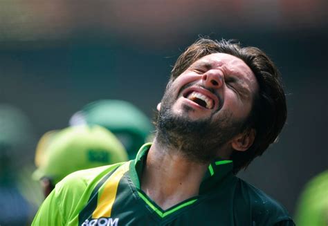 Shahid Afridi HD Wallpapers | HD Pictures of Shahid Afridi - HD Photos