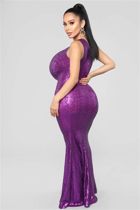 Curvy Girl Outfits Curvy Women Fashion Estilo Khloe Kardashian Sequin Maxi Dress Hot Body