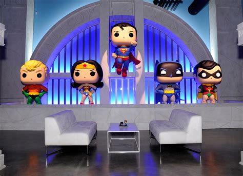 Find opening hours and closing hours from the video game stores category in los angeles, ca and other contact details such as address, phone number, website. Things To Do In Los Angeles: New Funko Hollywood Store ...