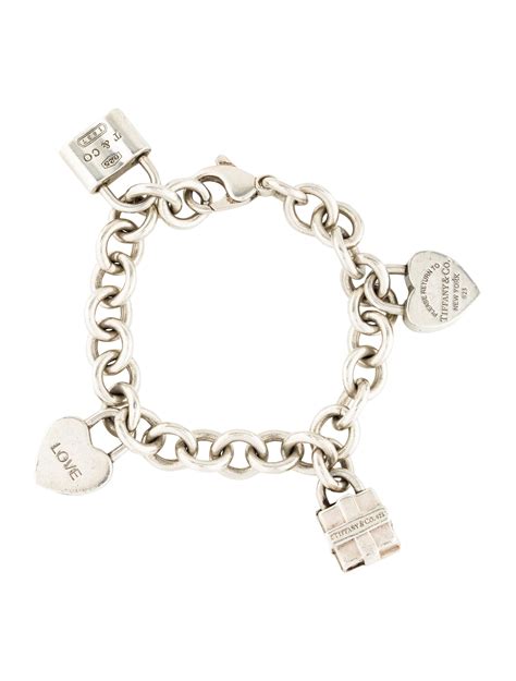 Tiffany And Co Return To Tiffany Charm Bracelet Bracelets Tif73947