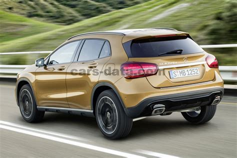 Mercedes Benz Gla 2017 Pictures 9 Of 35 Cars