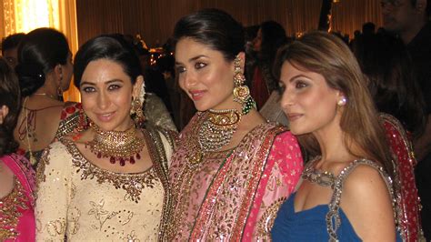 Love Pink You Have To Try Kareena Kapoor Khans Manish Malhotra Reception Gharara Vogue India