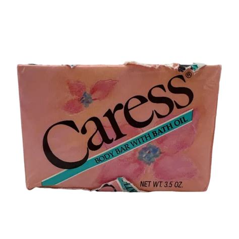 Vintage Caress Body Bar Soap With Bath Oil 35 Oz Nos 1 Bar 399