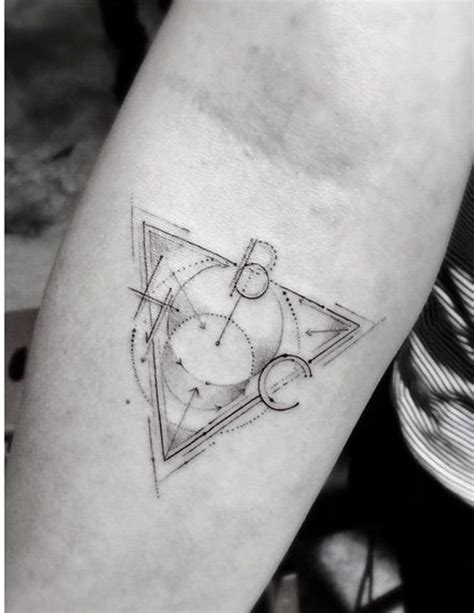 50 Pleasing Geometric Tattoos Designs And Ideas