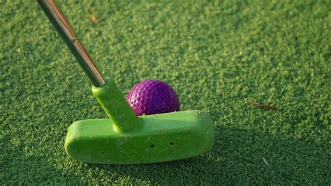 Like Big Putts Check Out These 12 Hv Mini Golf Courses