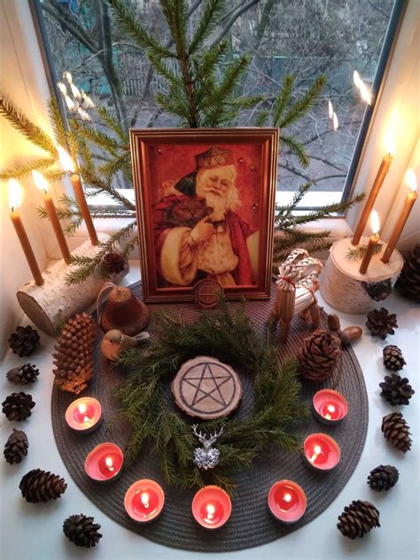 Yule Altar 2019 Winter Solstice 2019 Йоль Идеи рождественских украшений Зимнее солнцестояние