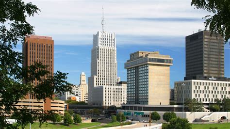 6 Reasons Akron Ohio Should Be On Your Radar Vogue
