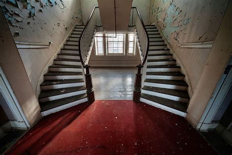 Gorgeous Scary Footage OF Staircase From Abandoned Asylum Https Kidmagz Com Scary