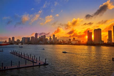 Miamis Last 7 Pm Sunset Of The Year Takes Place This Weekend