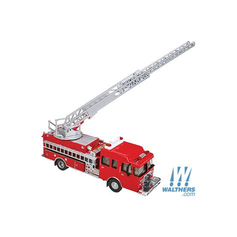 Walthers Scenemaster Heavy Duty Fire Dept Ladder Truck Assembled