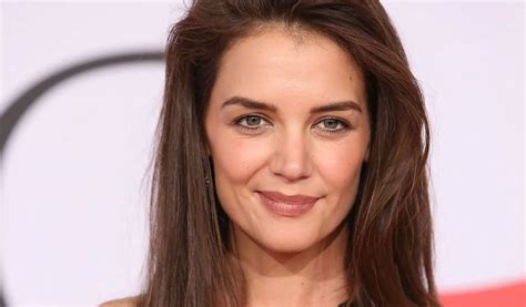 All You Need To Know About Actress Katie Holmes Popdust
