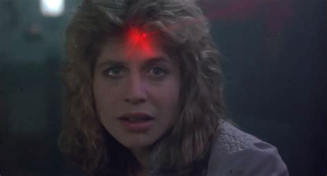 Actor linda hamilton poses during a photo call to promote the film 'terminator: Gyilkos robotról tweetelt Sarah O'Connor - rápörögtek a ...