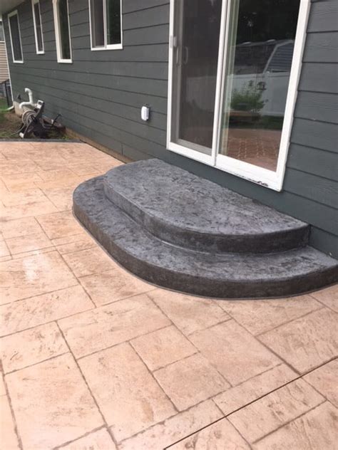 Why Choose Concrete Patio Stairs For Your Backyard Oasis