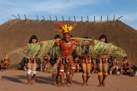 Xingu Aldeia Indios Kamayurafesta Kuarup Wito