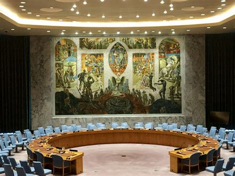 Security Council Meeting Room At The Un With Images Council Chamber