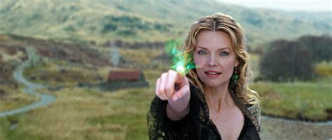 5 hottest witches in movies that are smokin hot quirkybyte