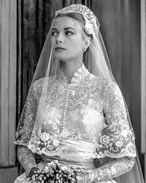 Grace Kellys Wedding Dress Was Designed By Helen Rose Grace Kelly