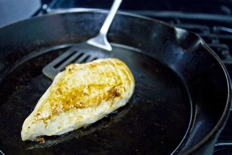 Cover pan and bring to a boil. How To Cook A Juicy Chicken Breast - Food Republic