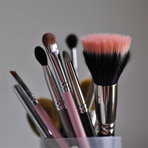 Definitive Guide To Makeup Brushes Weve Tried And Tested The Best Beauty Tools In The