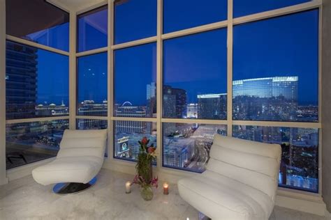 Panorama Towers Luxury Living Comes With Unique Strip View — Photos