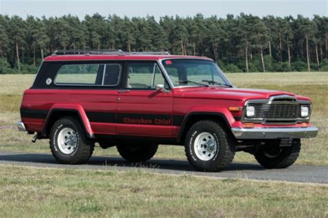 Consignatie Oldtimer Of Youngtimerjeep Cherokee Chief Thecoolcarsnl