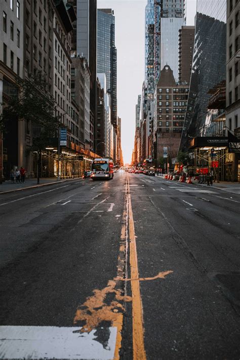 New York Street Pictures Download Free Images On Unsplash