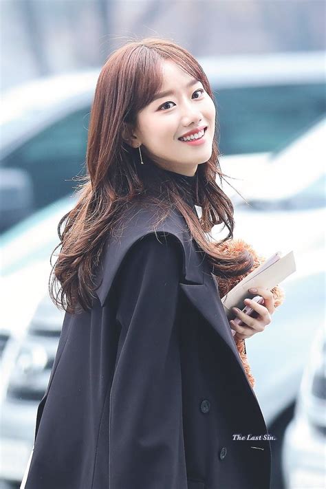 툰사랑 웹툰 사이트 주소 바로가기. 에이프릴 이나은 고화질 사진 / 배경화면 | 연예인, 사진, 디즈니 ...