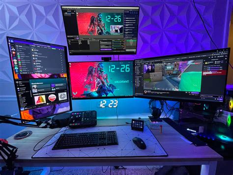 Logitech G On Twitter Theres No Such Thing As Too Many Monitors 🖥