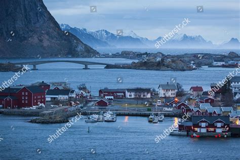 Fishing Village Reine Winter Reinefjord Moskenesoy Editorial Stock