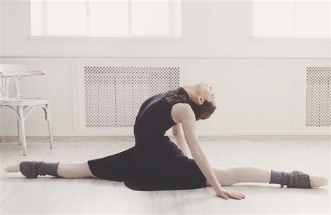 The Ballet Split Ballet Splits Are An Important Stretch For Warming Up For Dance Fitness