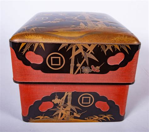 Japanese 19th Century Lacquer Letter Box With Red Lacquered Fabric