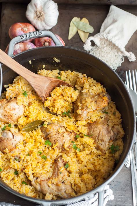 One Pot Chicken And Rice Pilaf Gastrosenses