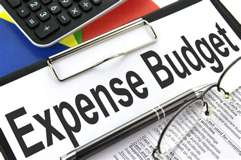Expense Budget Clipboard Image
