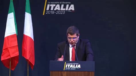 Salvatore Giuliano - candidato ministro dell'Istruzione Movimento 5