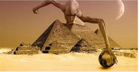 The Great Pyramid Of Giza Is Proof Of Alien Technology Alien Proof Great Pyramid Of Giza