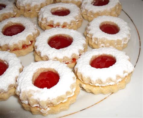 Instructions in a large bowl, mix together the flour, icing sugar, vanilla sugar and ground almonds. Traditional Algerian Sables Cookies) - Like Linzer Augen ...