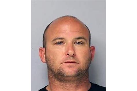 Ex Maui Officer Who Admitted Sex Solicitation Arrested Again Ap News