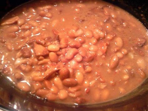 Pinto beans and ham is an easy, economical way to make a big pot full of tasty, filling, pinto beans and leftover ham, flavored with onion and garlic! canned pinto beans and ham hock recipe