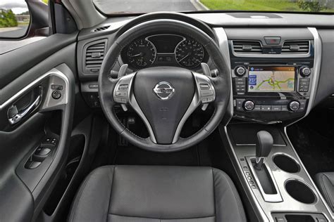 2012 Nissan Altima Review Specs Pictures Price And Mpg